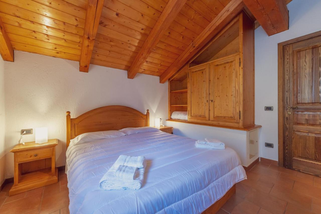 Chalet Pontal 7 - Relax E Vista Sulle Montagne - Cour 0144 Courmayeur Bagian luar foto